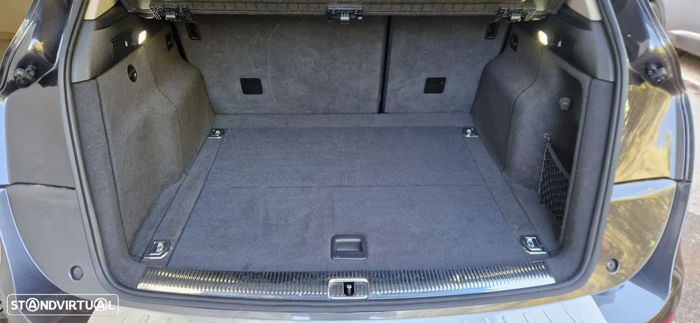 Audi Q5 2.0 TDI quattro Stronic - 10