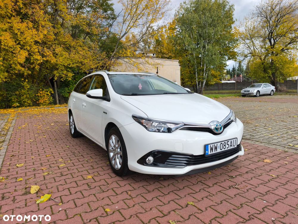 Toyota Auris - 10