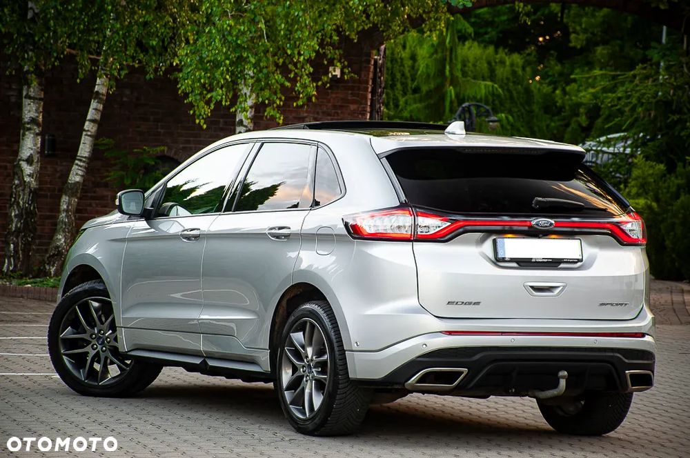 Ford Edge 2.0 TDCi Bi-Turbo 4x4 ST-LINE - 11