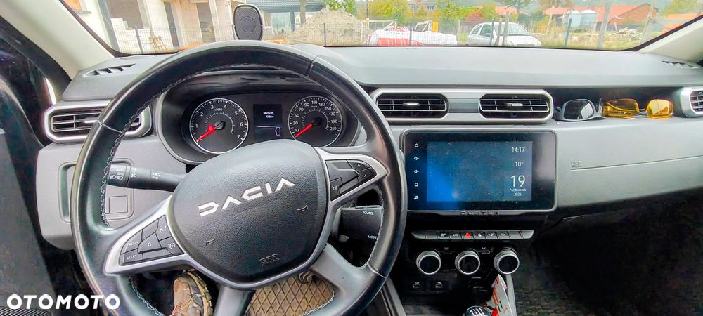 Dacia Duster 2023 photo 3