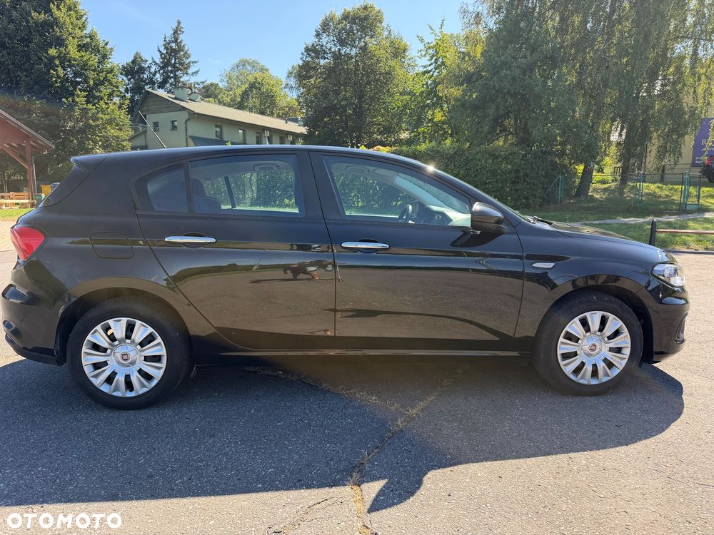 Fiat Tipo 1.3 MultiJet 16v Street - 11