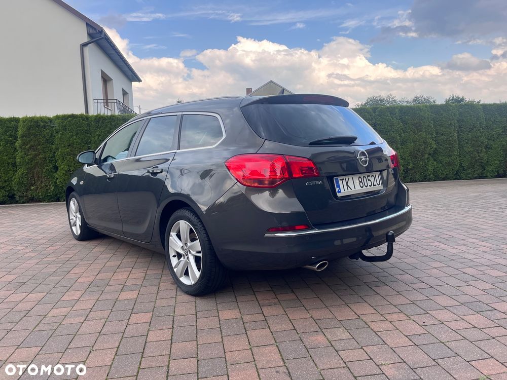 Opel Astra 1.4 T Cosmo - 3