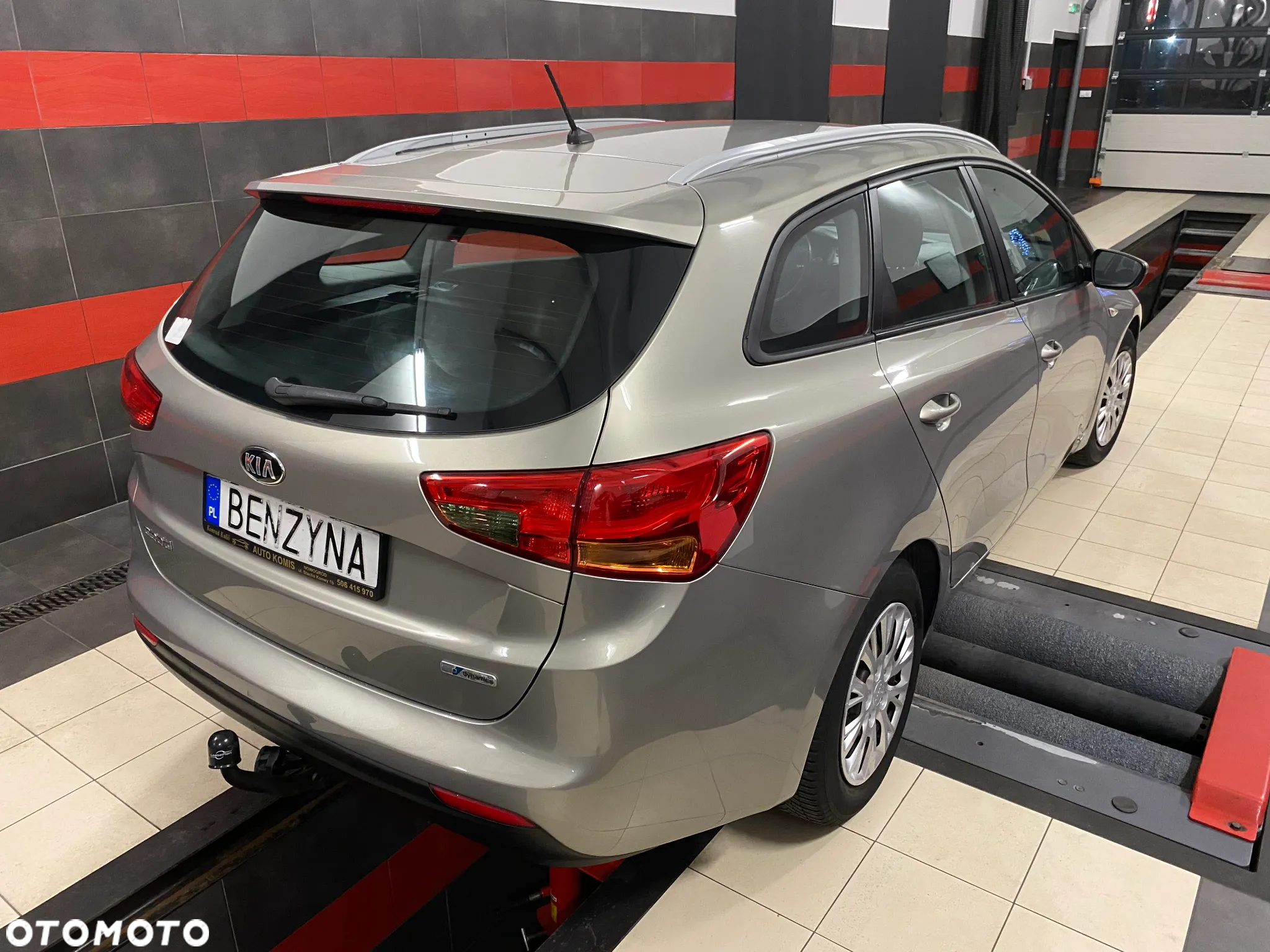 Kia Ceed 1.6 GDI Vision - 4