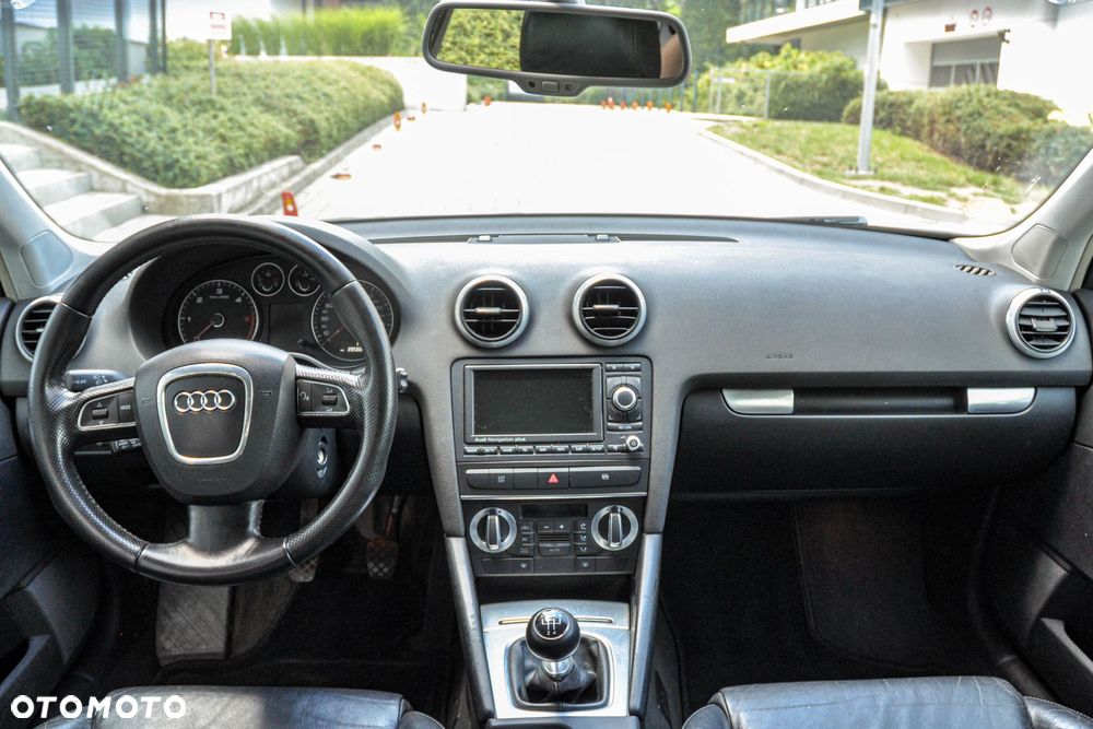 Audi A3 Sportback - 10