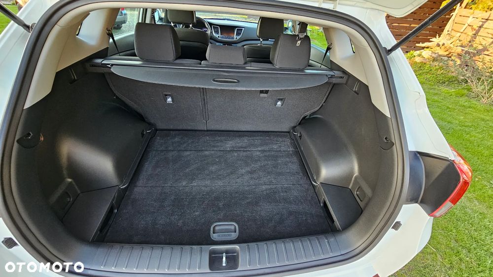 Hyundai Tucson 1.6 Turbo 2WD Navi - 21