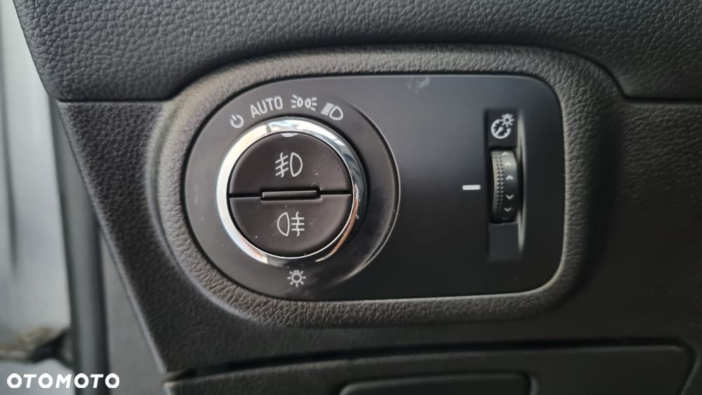 Opel Zafira - 26