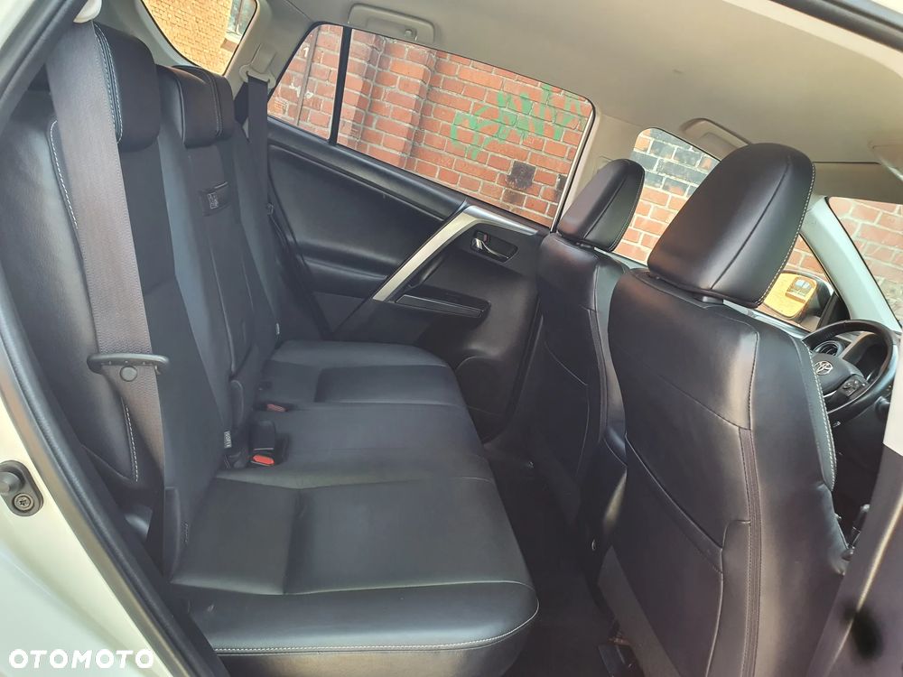 Toyota RAV4 2.5 4x4 Comfort - 13