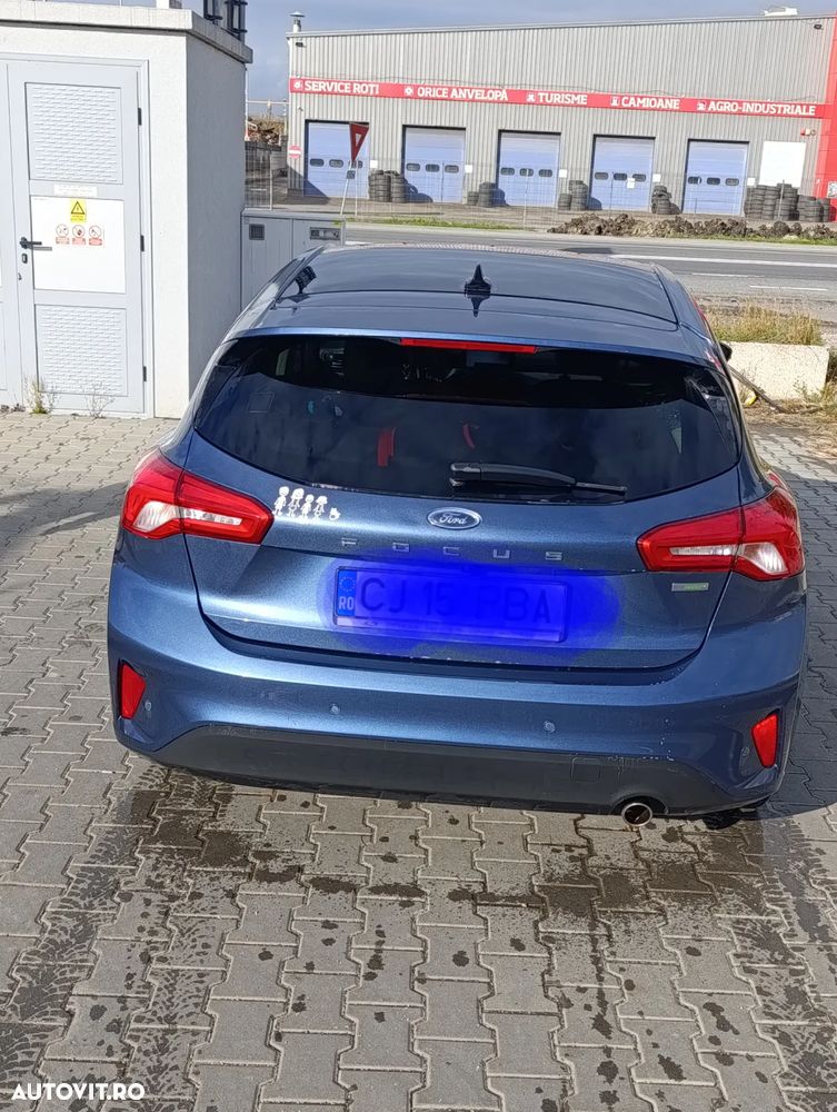 Ford Focus 1.0 EcoBoost Active - 10