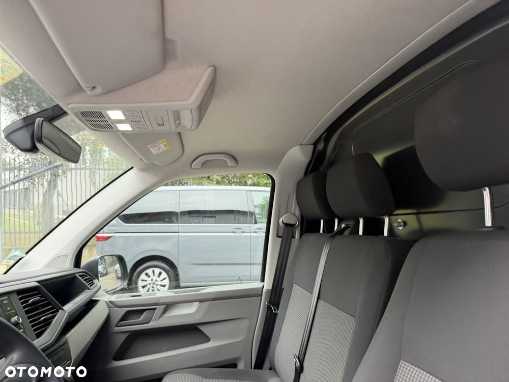 Volkswagen Transporter - 13
