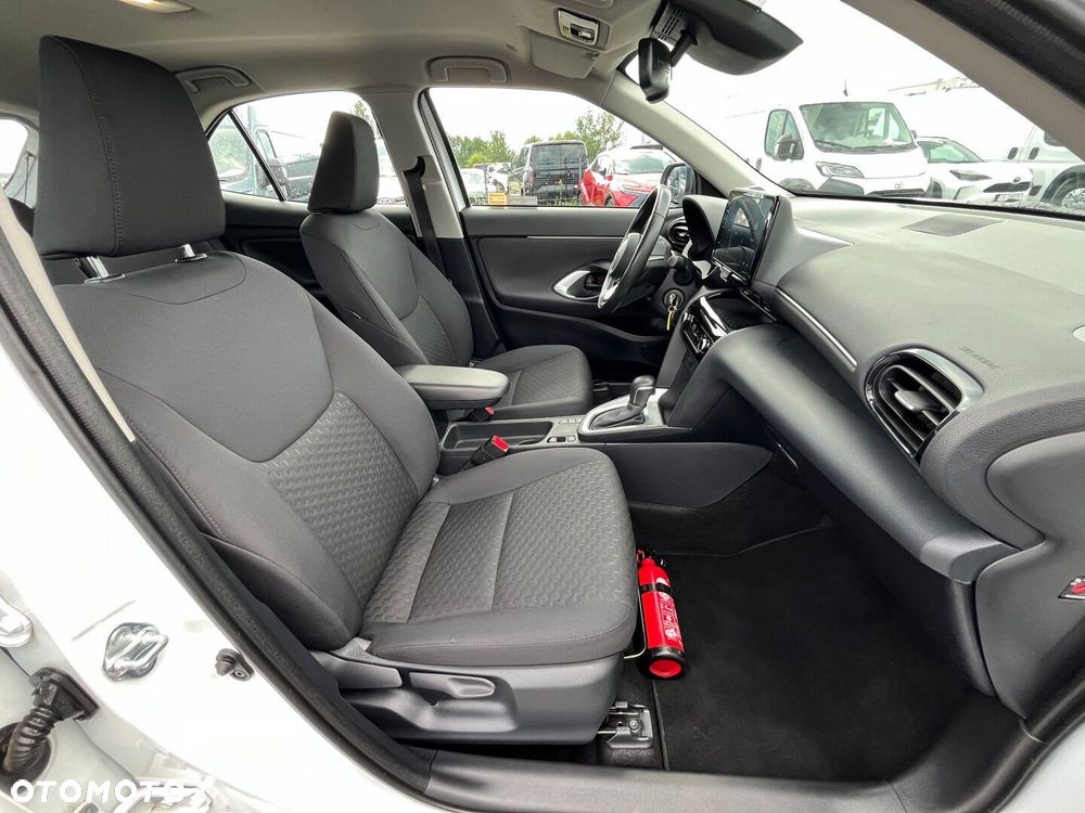 Toyota Yaris Cross Hybrid 1.5 Comfort - 28