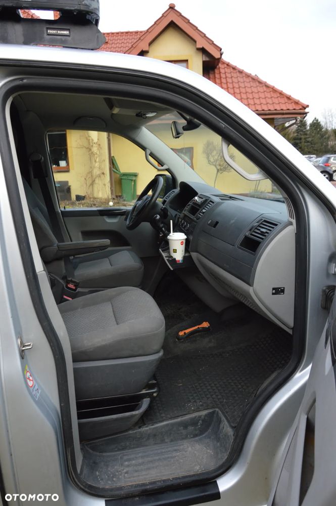 Volkswagen Transporter - 21