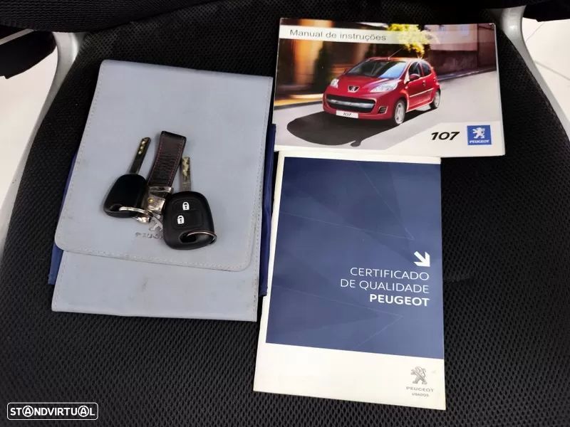 Peugeot 107 1.0 Black&Silver - 21