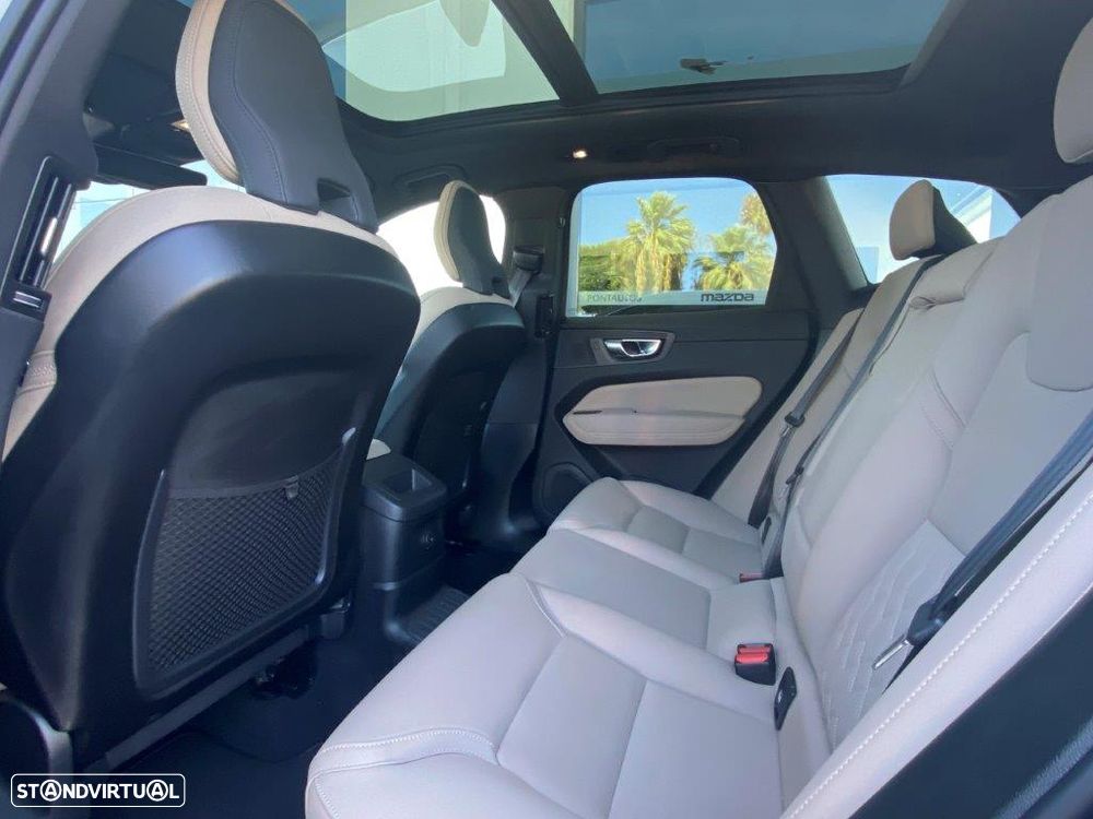 Volvo XC 60 2.0 T6 PHEV Plus Bright - 14