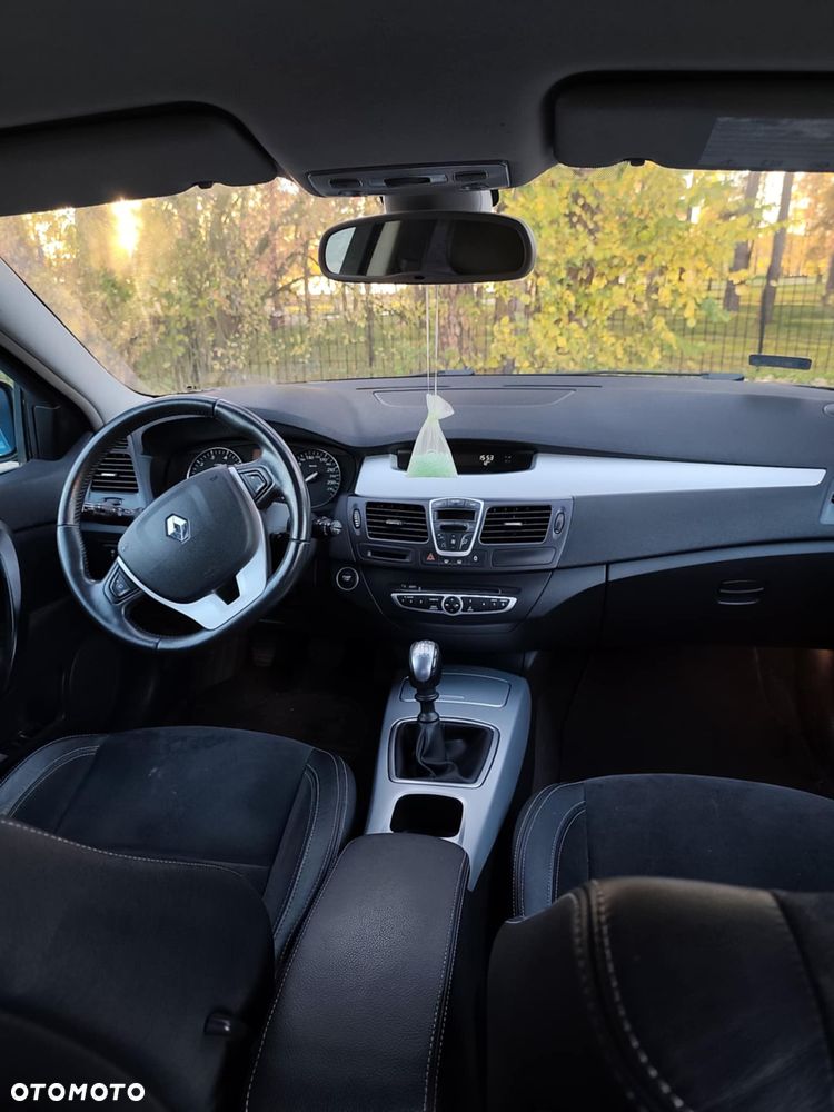 Renault Laguna - 3