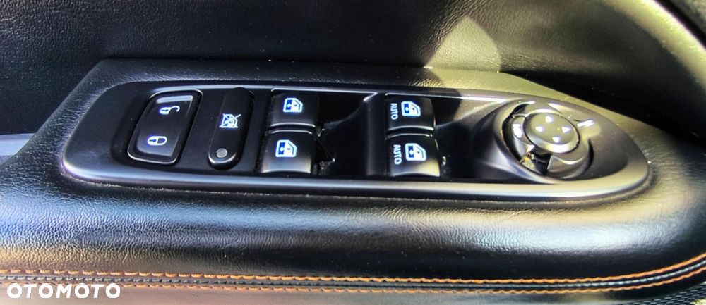 Jeep Compass 2.0 MJD Limited 4WD S&S - 12