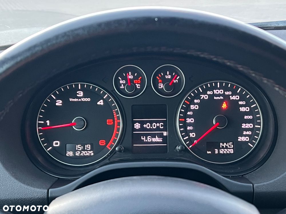 Audi A3 Sportback 2.0 TDI DPF Prime Line - 11