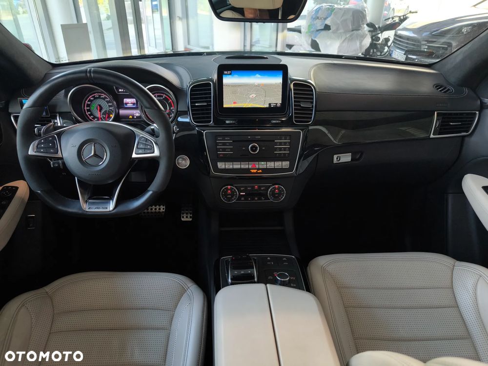 Mercedes-Benz GLE - 15