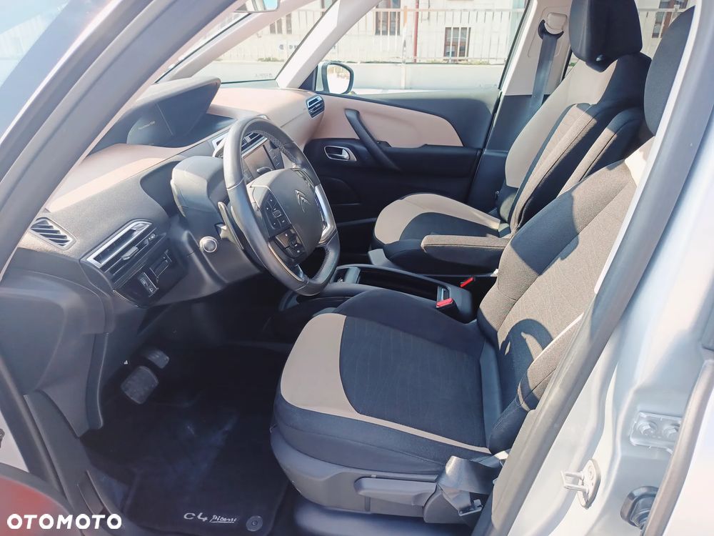 Citroën C4 Picasso e-HDi 115 ETG6 Exclusive - 25
