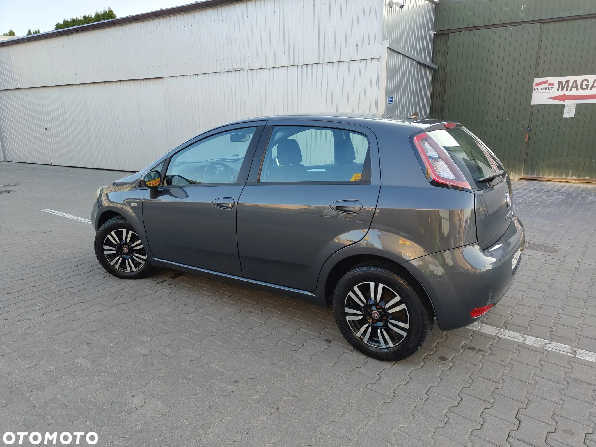 Fiat Punto 0.9 Twinair Twinair S&S - 12