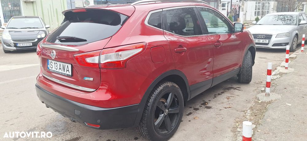 Nissan Qashqai 1.6 DCI TEKNA+ - 12