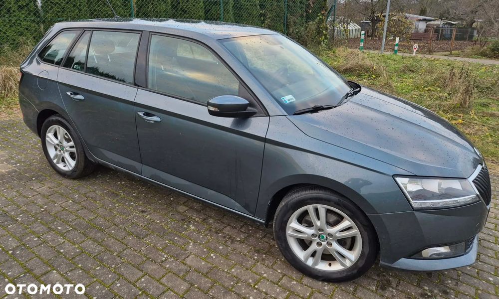 Skoda Fabia 1.0 TSI Ambition - 9
