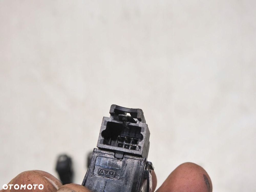 PRZYCISK SZYBY PEUGEOT 607 LIFT - 4