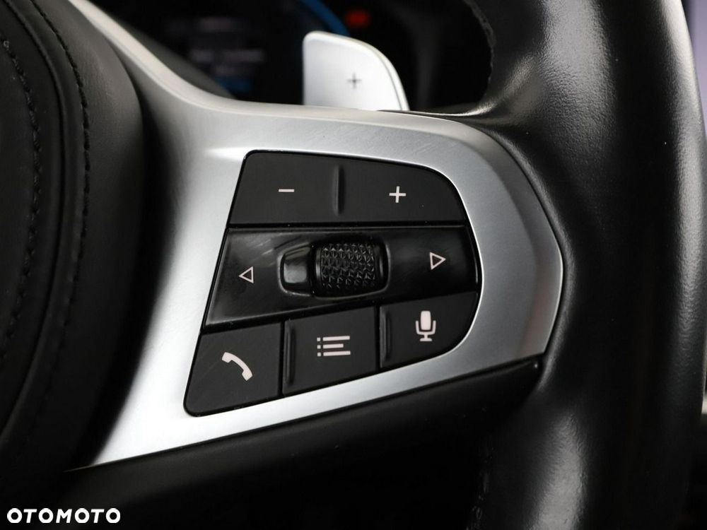 BMW Seria 3 - 32