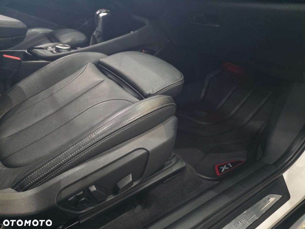 BMW X1 - 25