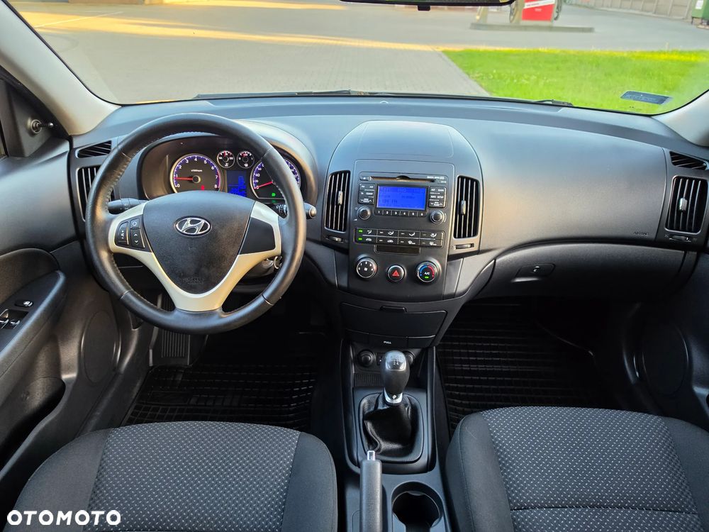 Hyundai i30 i30cw 1.4 Edition Plus - 14