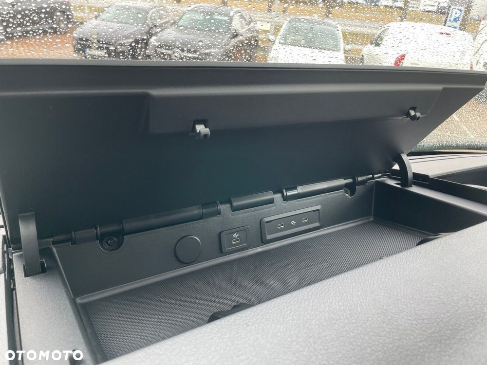 Mercedes-Benz Sprinter 317 CDI Reflektory LED Resorow. fotel Automat - 13