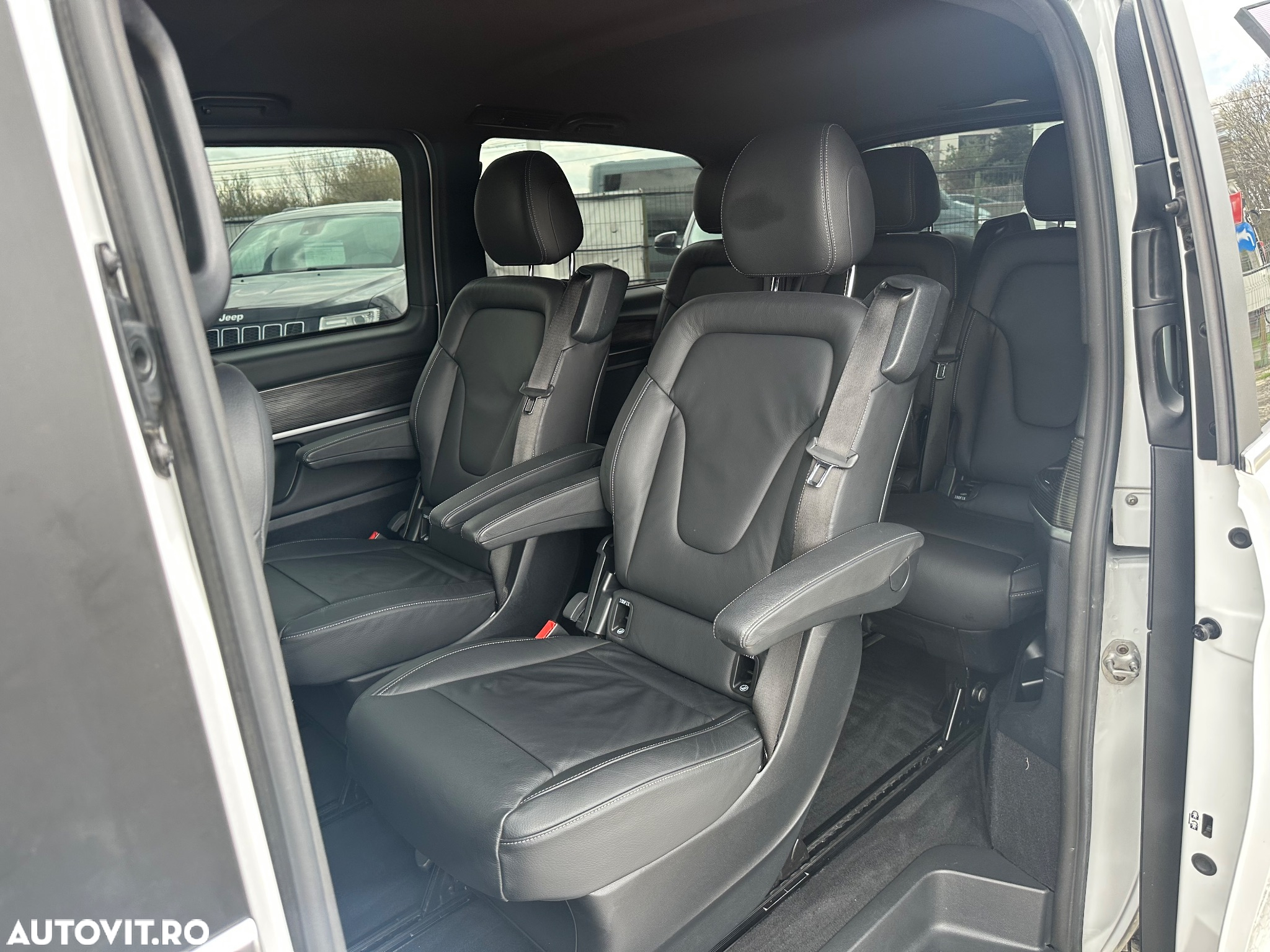 Mercedes-Benz V 300 d lang 9G-TRONIC Avantgarde - 6