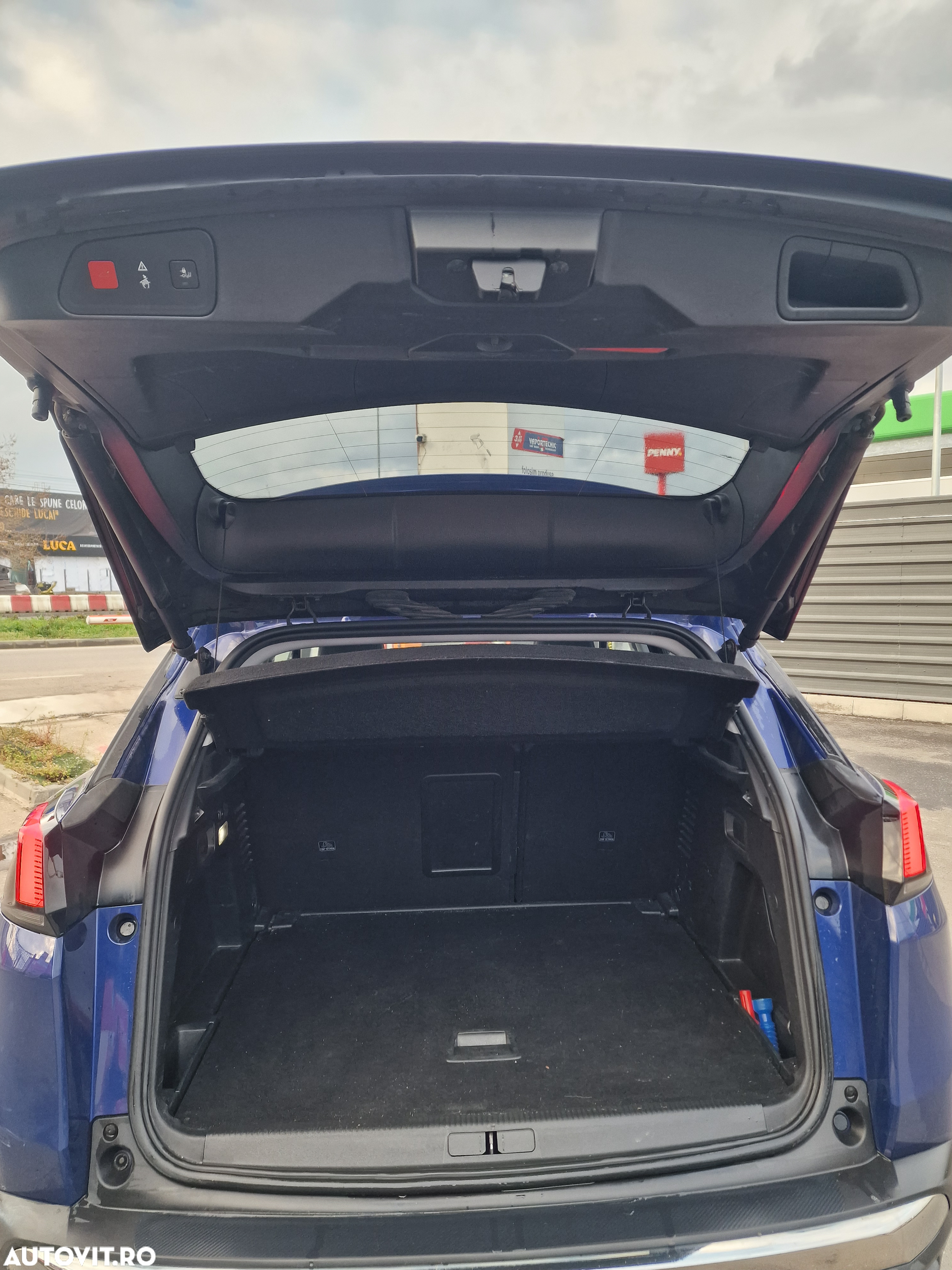 Peugeot 3008 1.6 BlueHDI S&S EAT6 GT-Line - 3