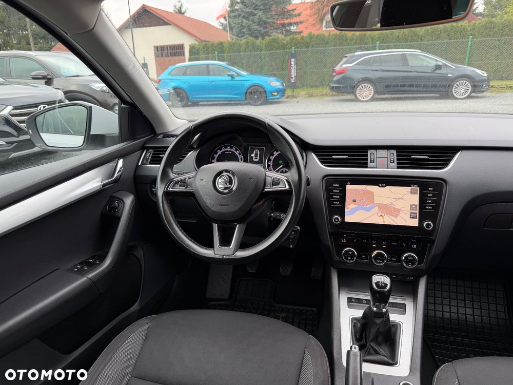 Skoda Octavia 1.6 TDI Soleil - 16