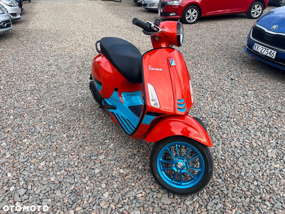Vespa Primavera - 2