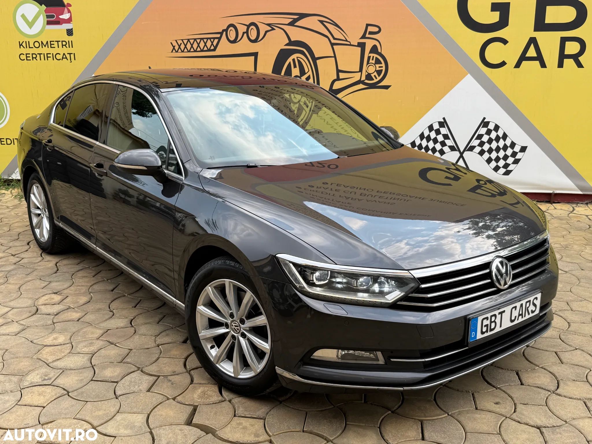 Volkswagen Passat Variant 1.6 TDI (BlueMotion Technology) DSG Comfortline - 1