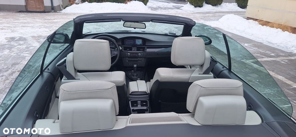 BMW Seria 3 325i - 10