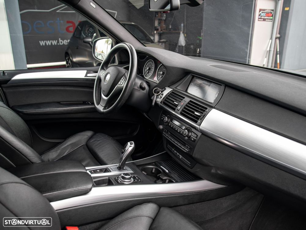 BMW X5 40 d xDrive Pack M - 33