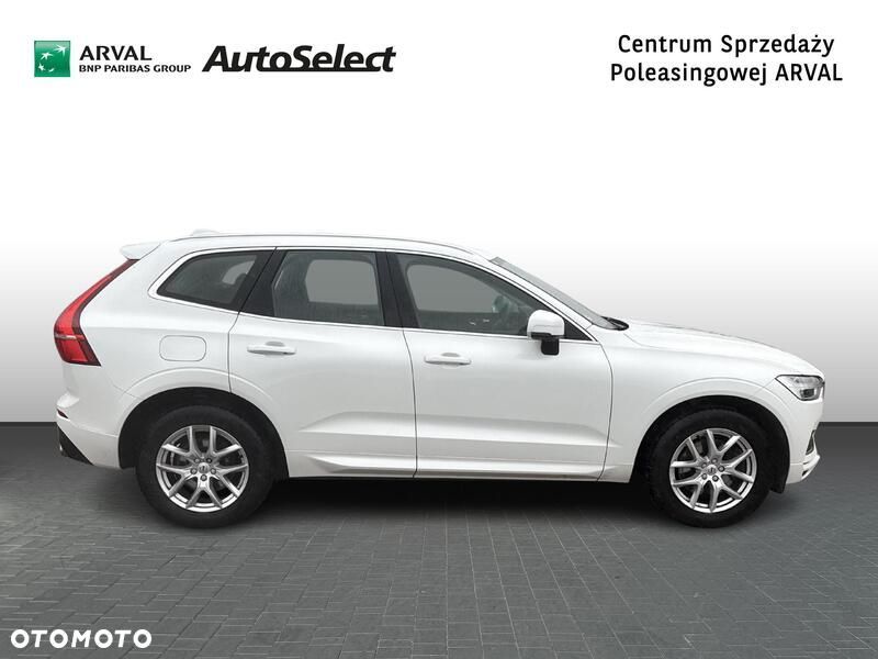 Volvo XC 60 T5 Momentum Pro - 8