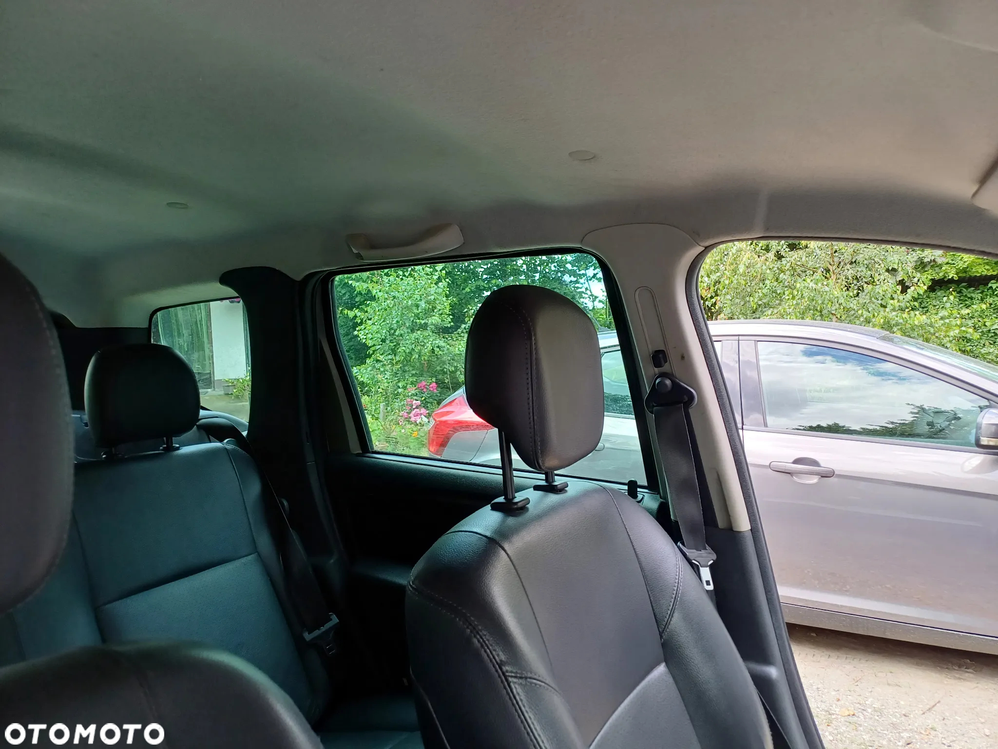 Dacia Duster 1.6 16V 4x2 - 24