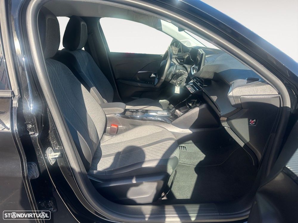 Peugeot 208 1.2 Hybrid Allure e-DCS6 - 15