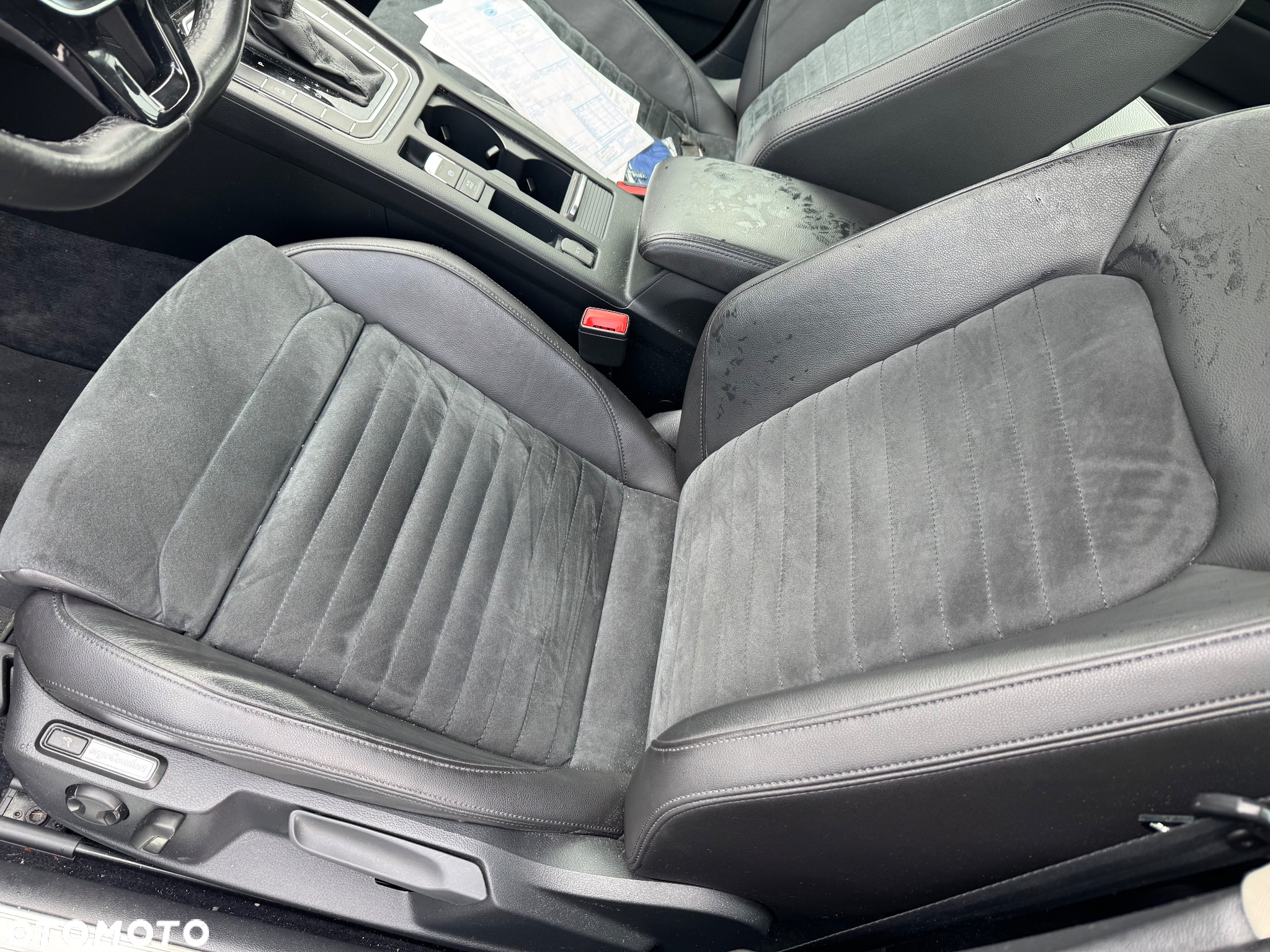 Volkswagen Passat 2.0 TDI BMT Highline DSG - 20