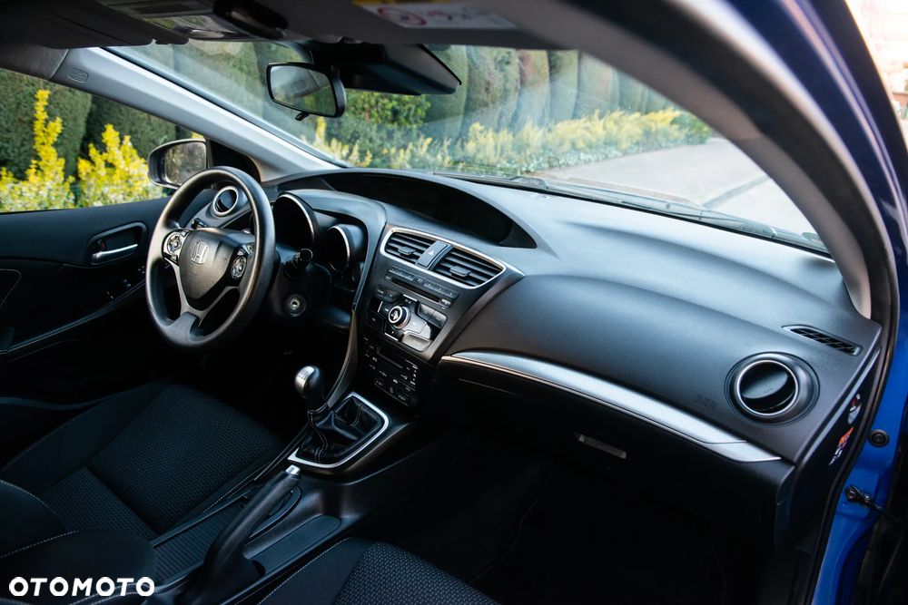 Honda Civic 1.8 i-VTEC Elegance - 27