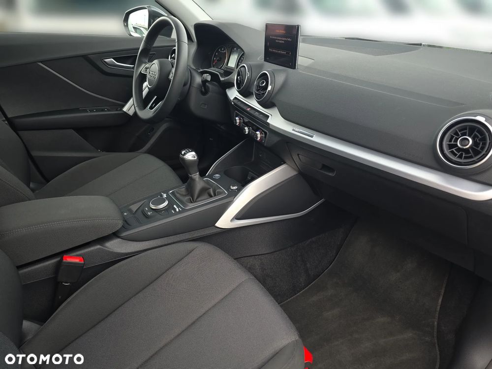 Audi Q2 30 TFSI - 15