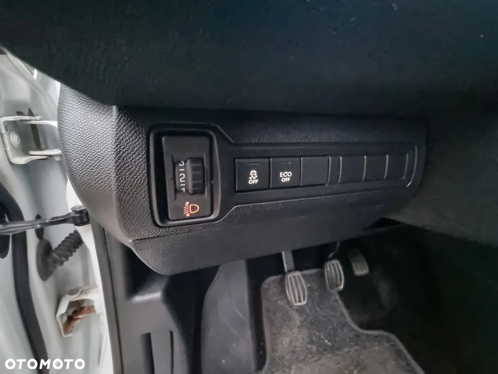 Peugeot 308 1.6 BlueHDi Allure S&S - 13