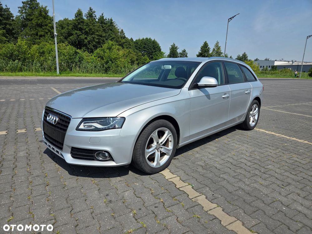 Audi A4 Avant - 6
