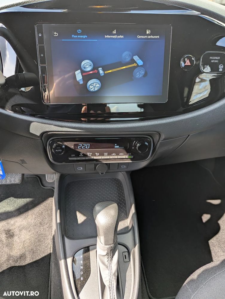 Toyota Aygo X 1.5l HEV 116CP Active - 24