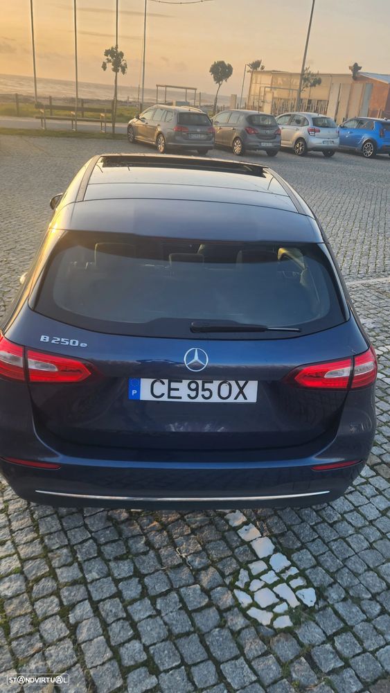 Mercedes-Benz B 250 e 8G-DCT Edition 2021 - 7
