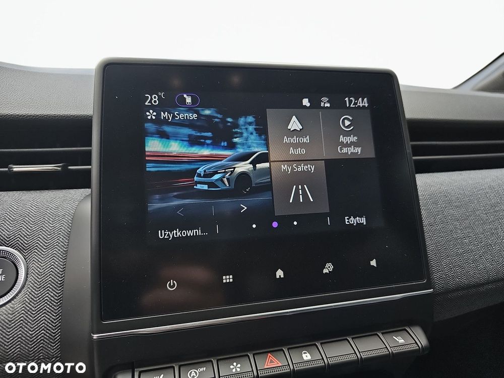 Renault Clio - 17