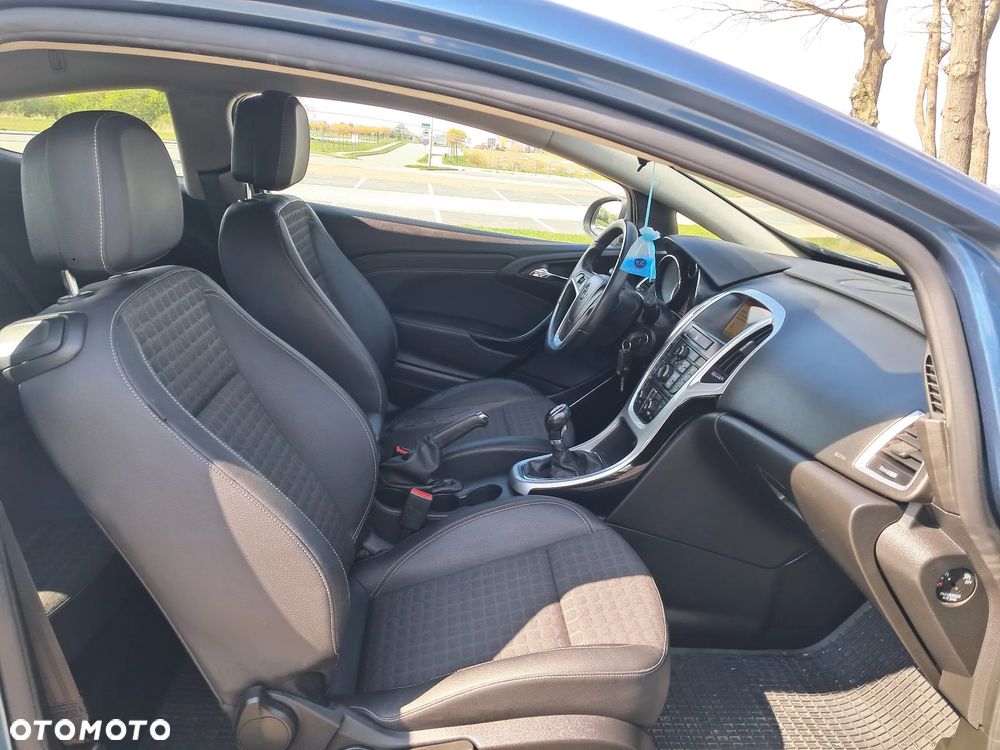 Opel Astra 1.4 Turbo Edition - 12