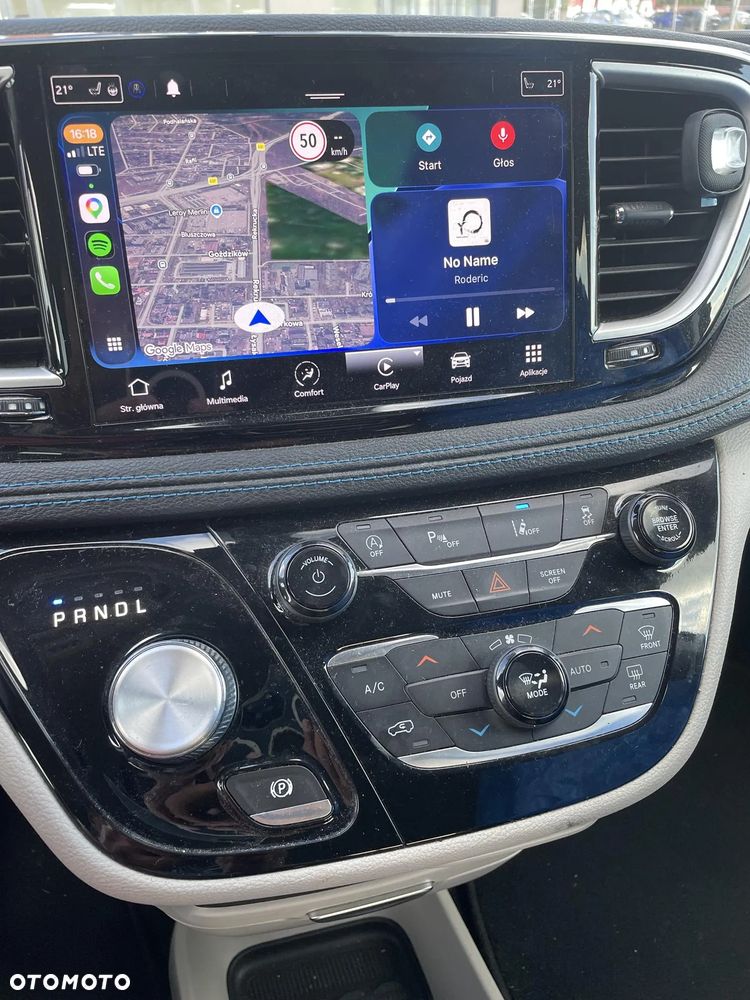 Chrysler Pacifica - 13